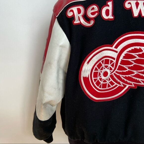 Retro Leather Red Wings Varsity Jacket 1995 Signed - Picture 10 of 16